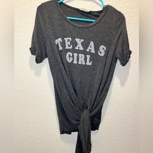 Altar’d state  
Great condition 
Tie top